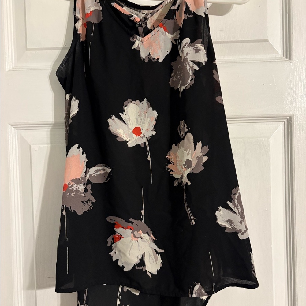 Maurices Black Floral Sleeveless Blouse